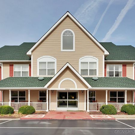Howard Johnson By Wyndham Murfreesboro Bagian luar foto
