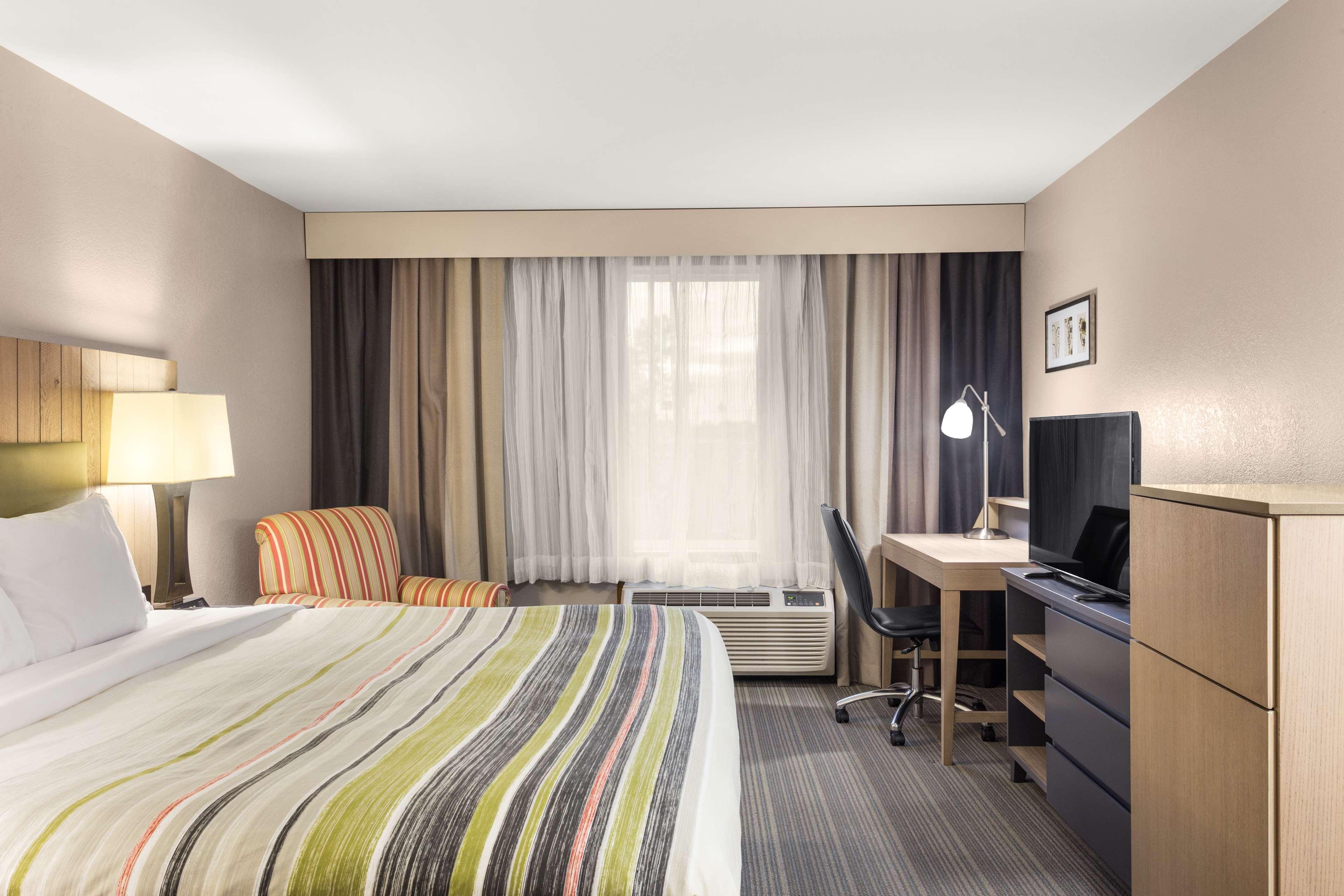 Howard Johnson By Wyndham Murfreesboro Bagian luar foto