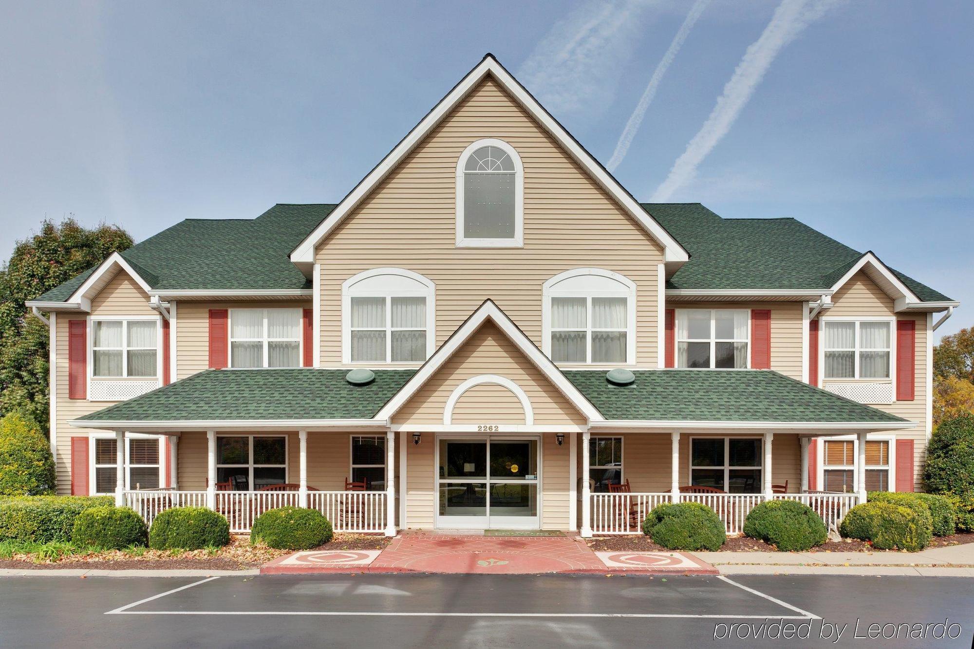 Howard Johnson By Wyndham Murfreesboro Bagian luar foto